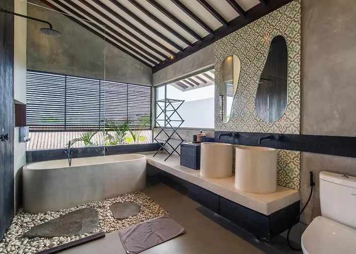 Villa Rooftop Art *