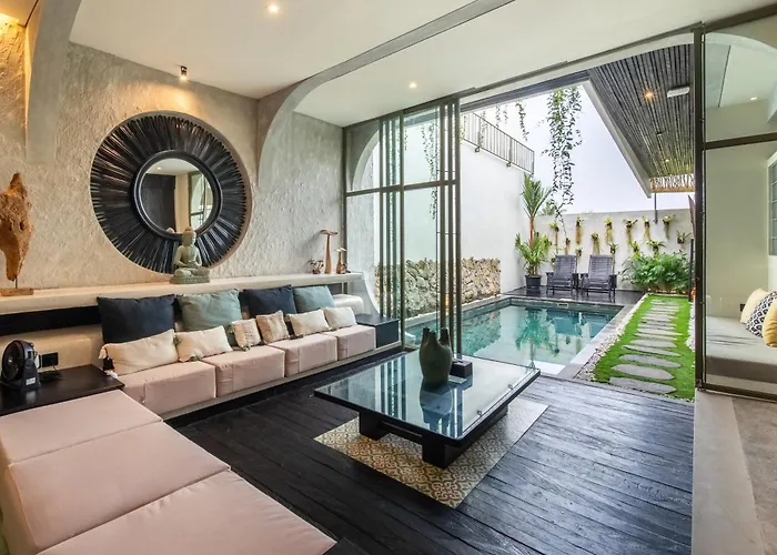Rooftop Art Villa *